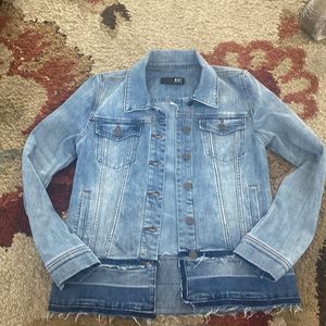 ❤️ KUT from the Kloth Denim Jacket ❤️